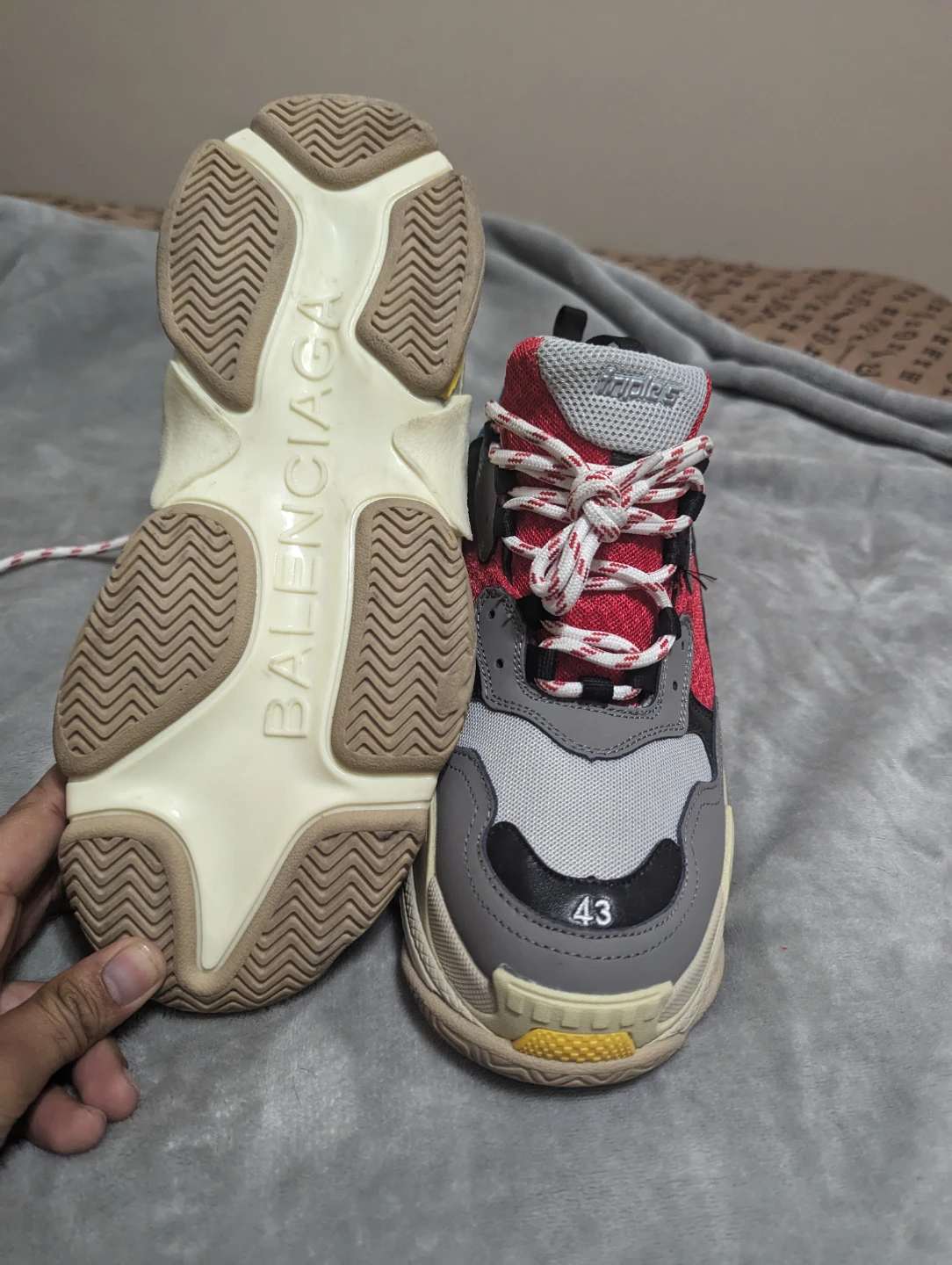 Balenciaga Triple S Sneakers Size 43 - photo 2