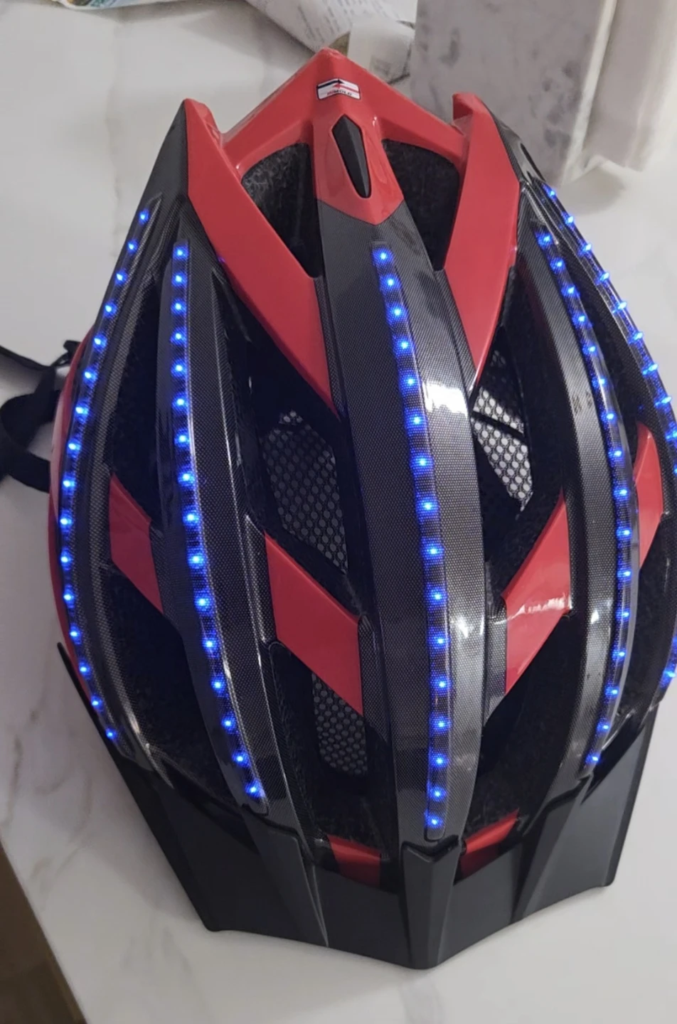 LIVALL Cycling Helmet with LED Lights Bluetooth - photo 4