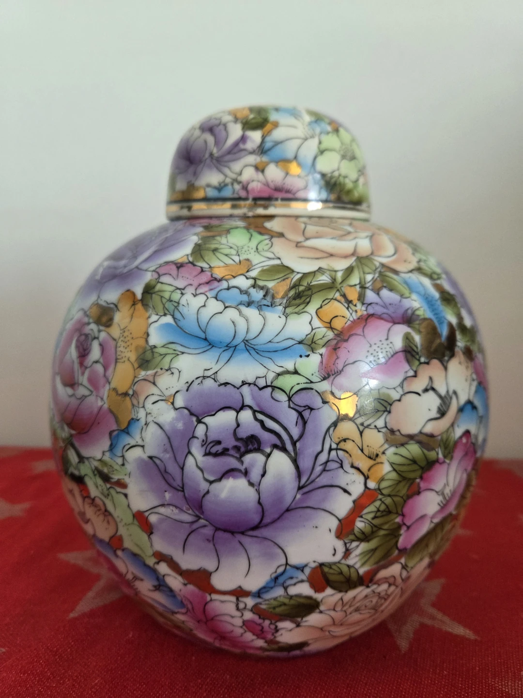 Vintage Chinese Porcelain Thousand Flowers Large Covered Jar