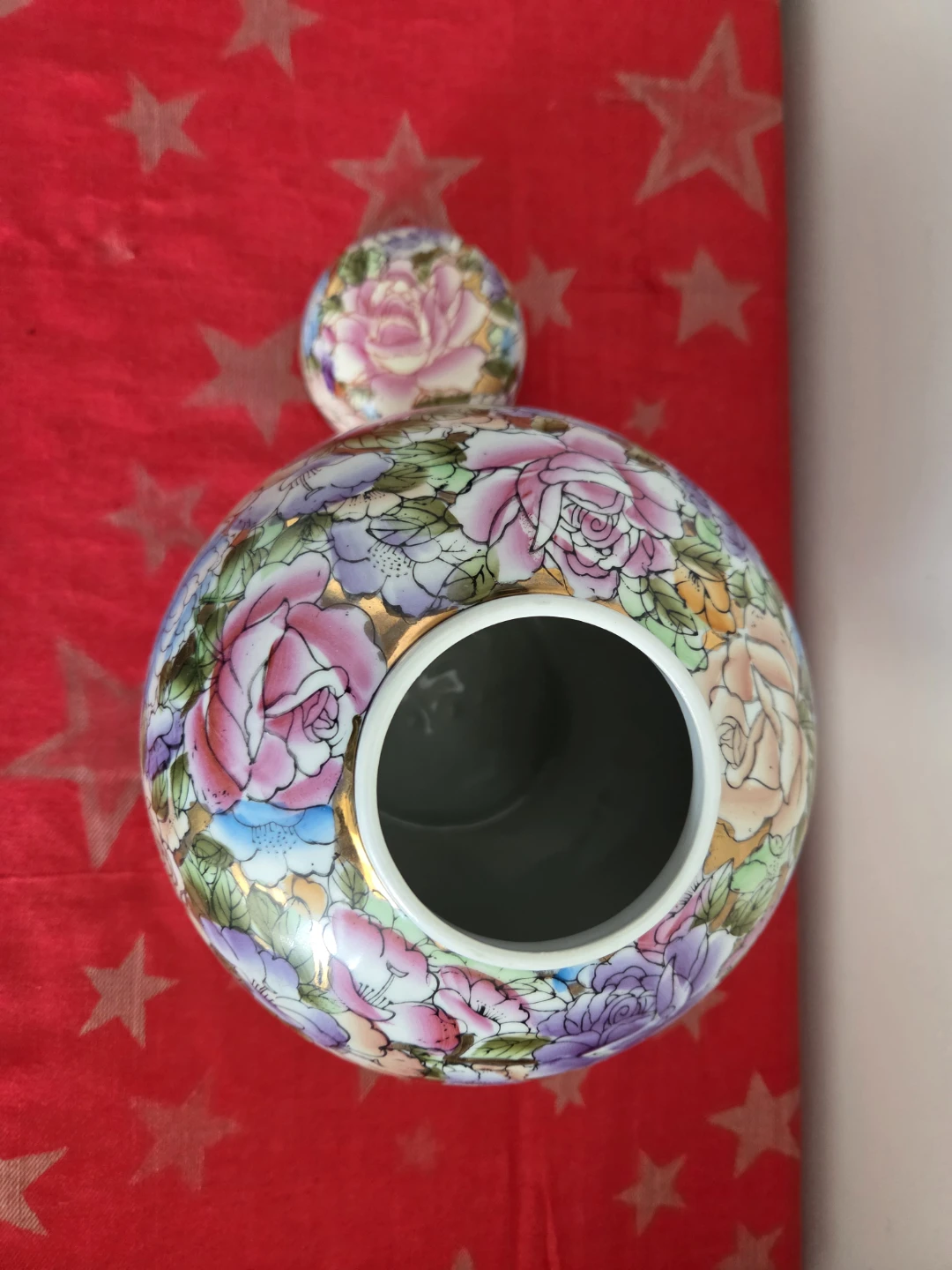 Vintage Chinese Porcelain Thousand Flowers Large Covered Jar - photo 4