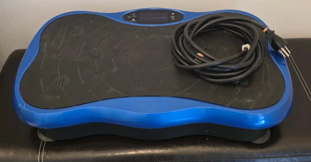 Vibration Plate Exercise Machine - photo 3