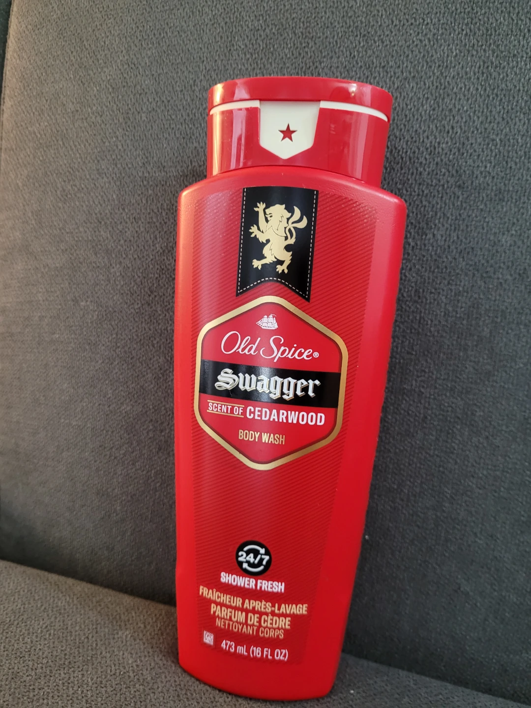 Old Spice Swagger Body Wash Scent of Cedarwood