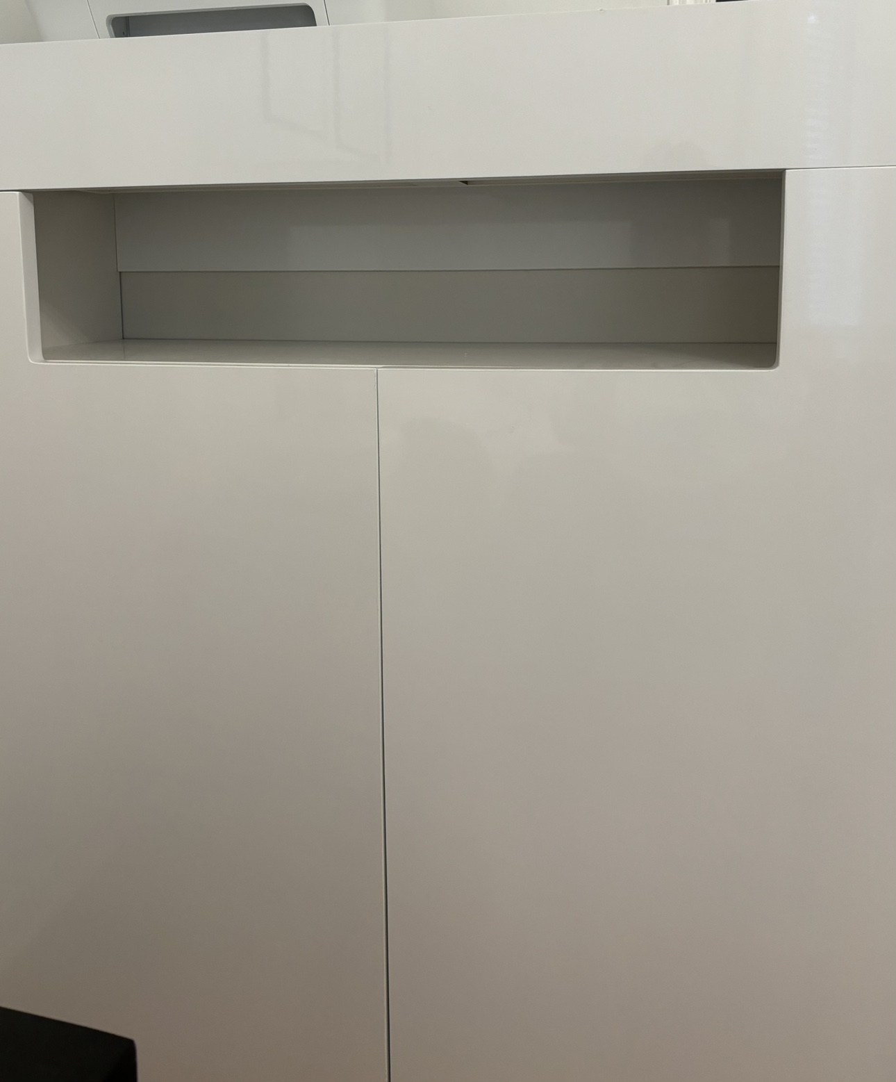 White Lacquer cabinet - photo 3