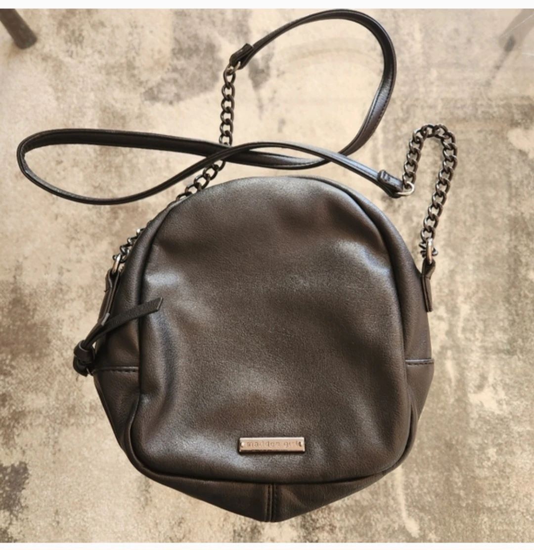 Madden Girl Black Faux Fur & Leather Round Crossbody Bag - photo 2