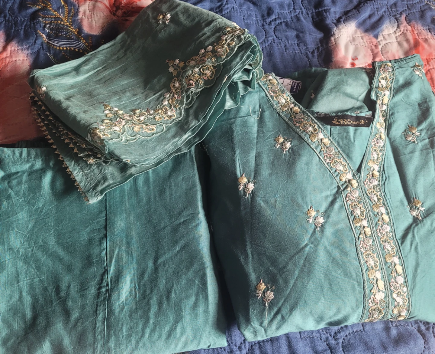 RG Fashion Teal Embroidered Kurti with Pants and Dupatta - photo 2