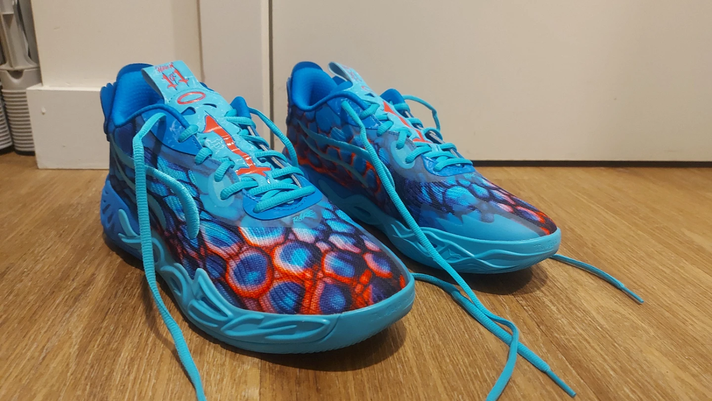 Melo's Basketball shoes- US Size 9.5