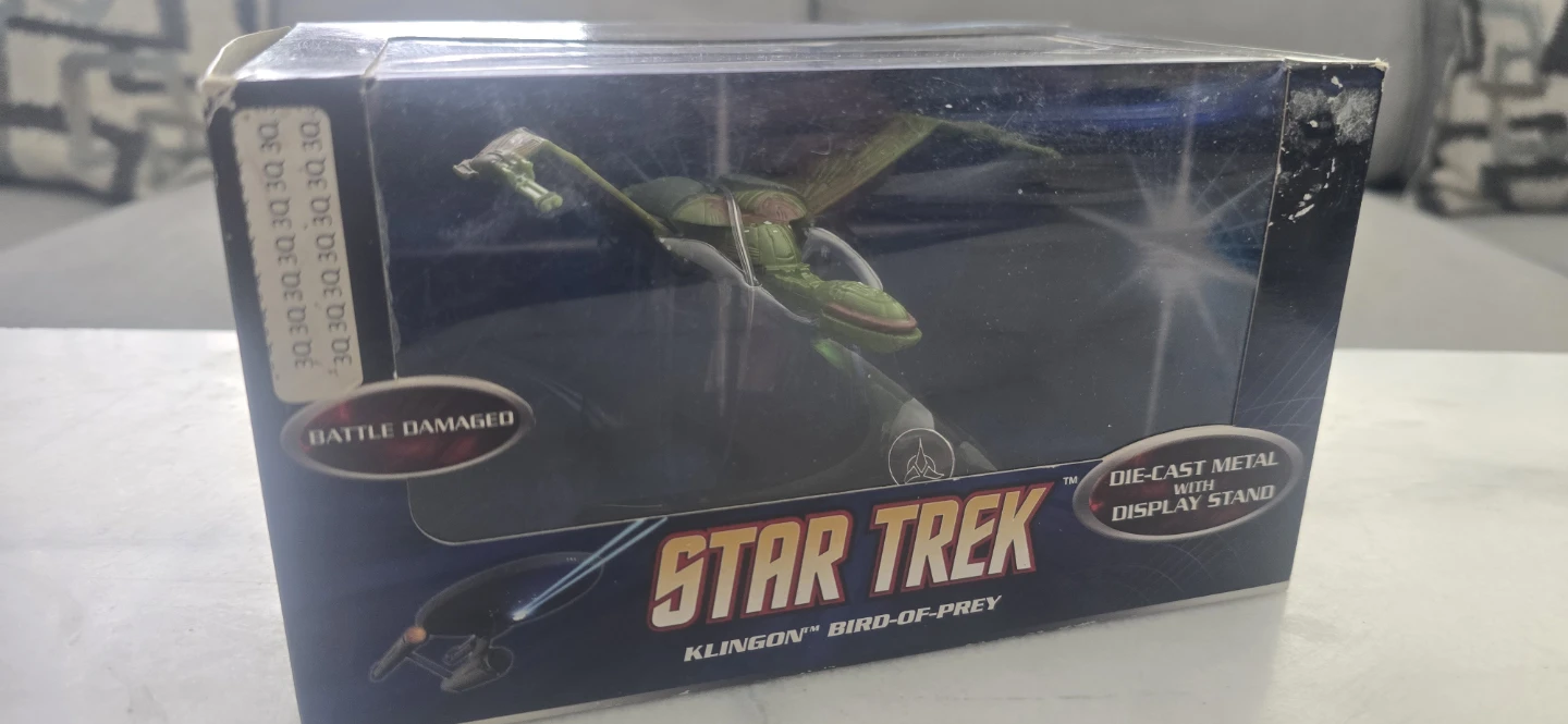 Hot Wheels Star Trek Klingon Bird-of-Prey Die-Cast Metal Toy