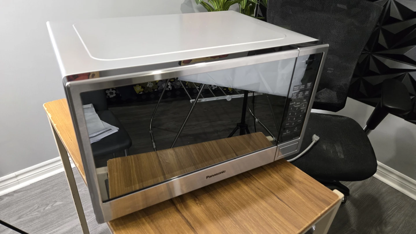 Panasonic "The Genius" Microwave Oven - photo 4