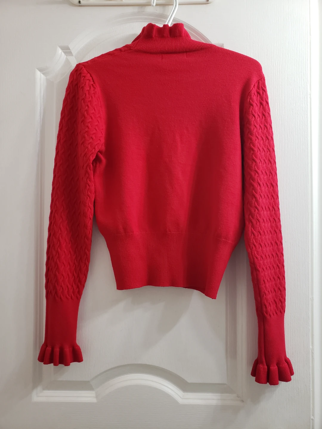 On 12th Red Knit Sweater - can fit small to large.stretchy - photo 2