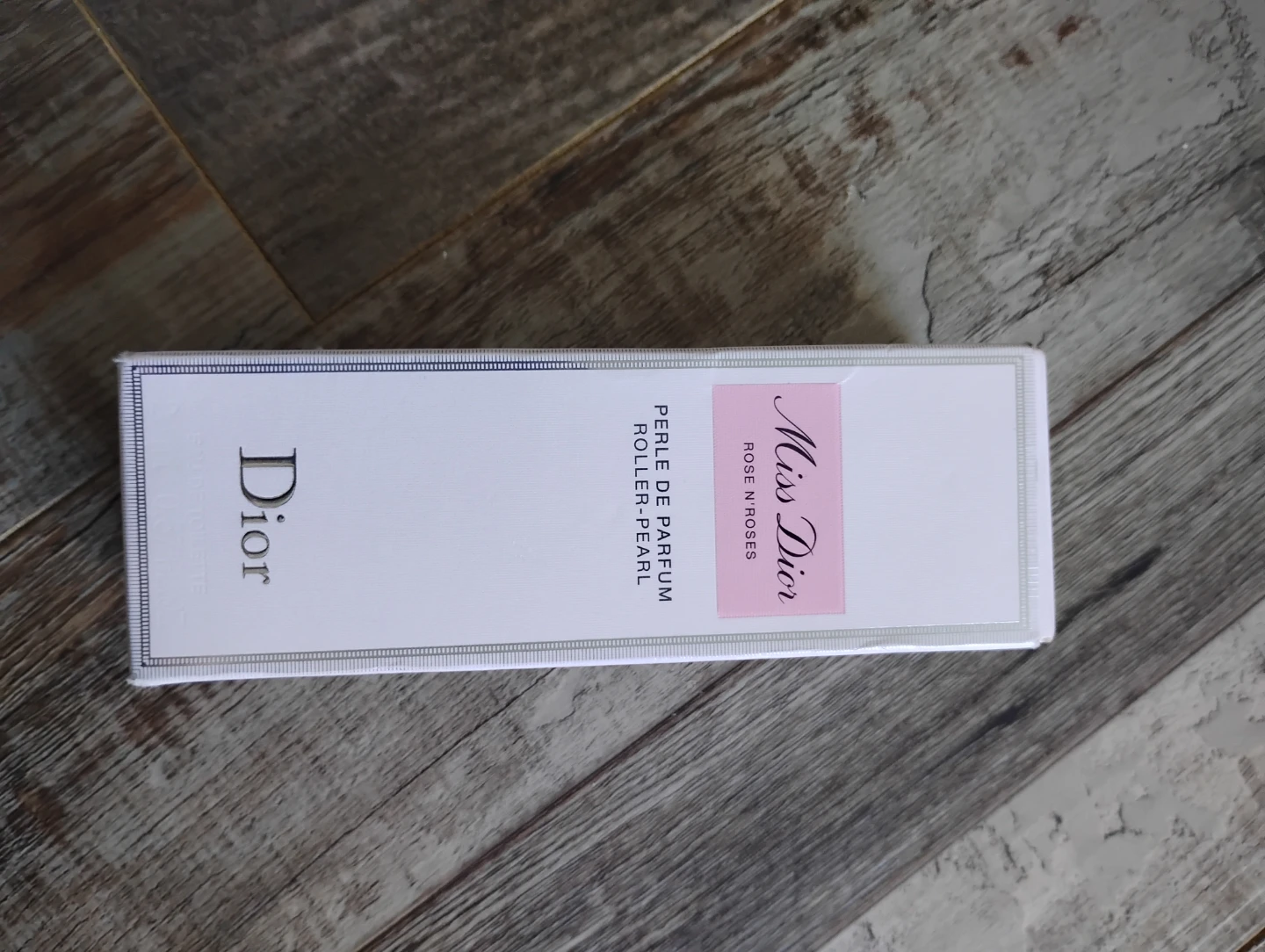 Miss Dior Rose N' Roses Roller-Pearl Eau de Parfum