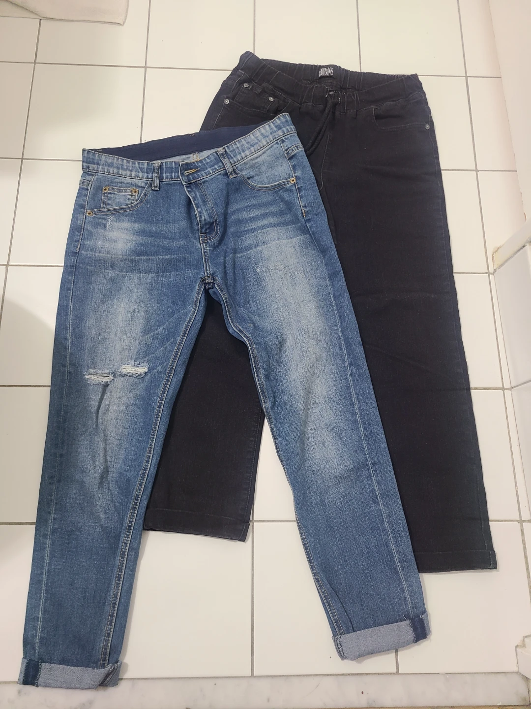 2 pairs of Jeans - Men's Size 32 - photo 2