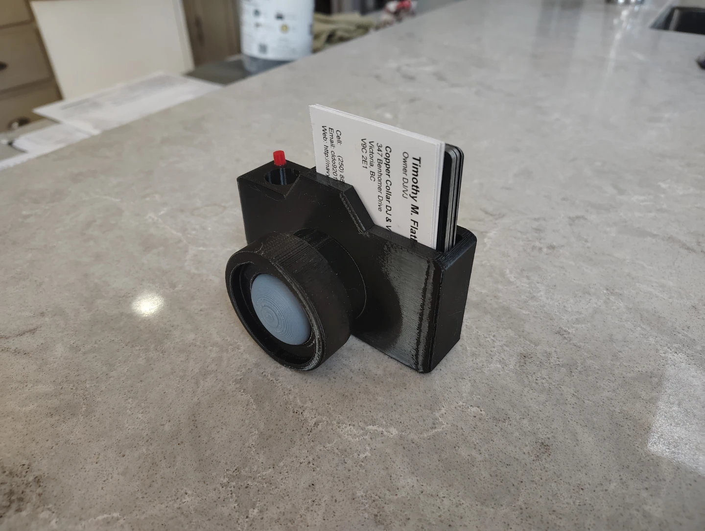 Camera Shaped Business Card Holder - photo 2