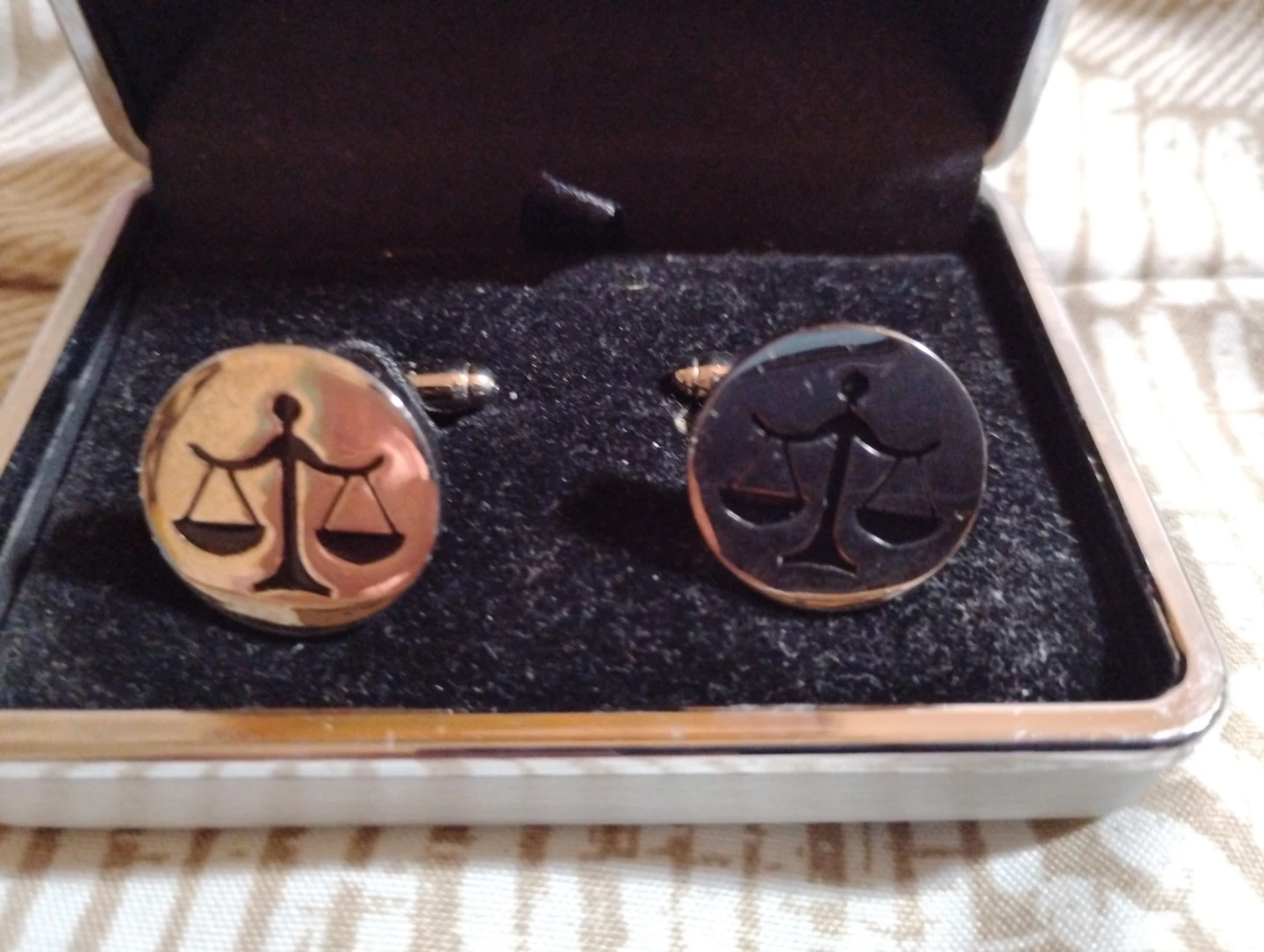 Scale of Justice Cufflinks in Presentation Box - photo 2