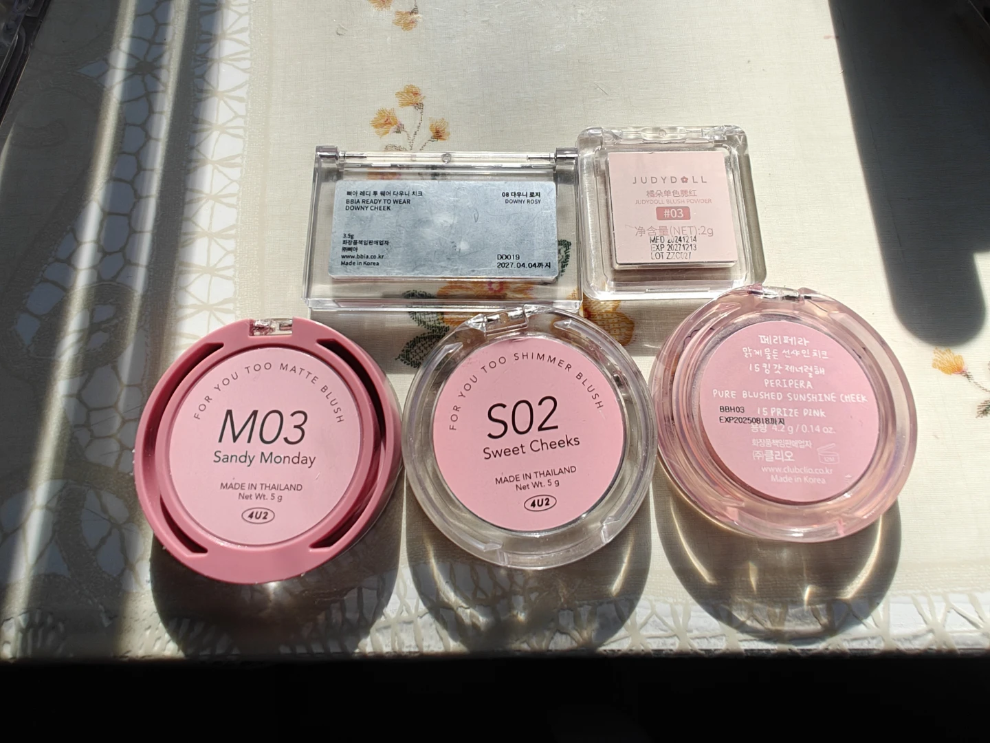 Lot of 5 Face Blushes - Peripera, BBIA, JUDYDOLL, 4U2 - photo 2