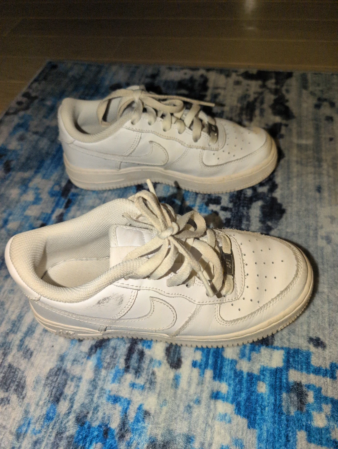 Nike Air Force 1 White Leather Sneakers - photo 4
