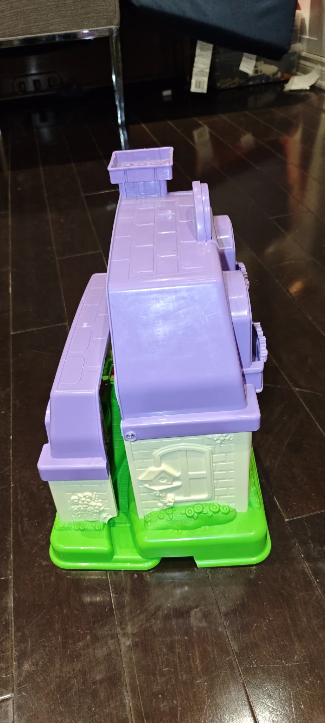 Fisher-Price Little People Surprise & Sounds Home - photo 3