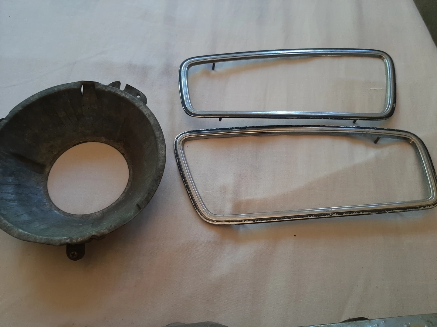 1969 343 sst javin Car Headlight bucket and hood scoop trim