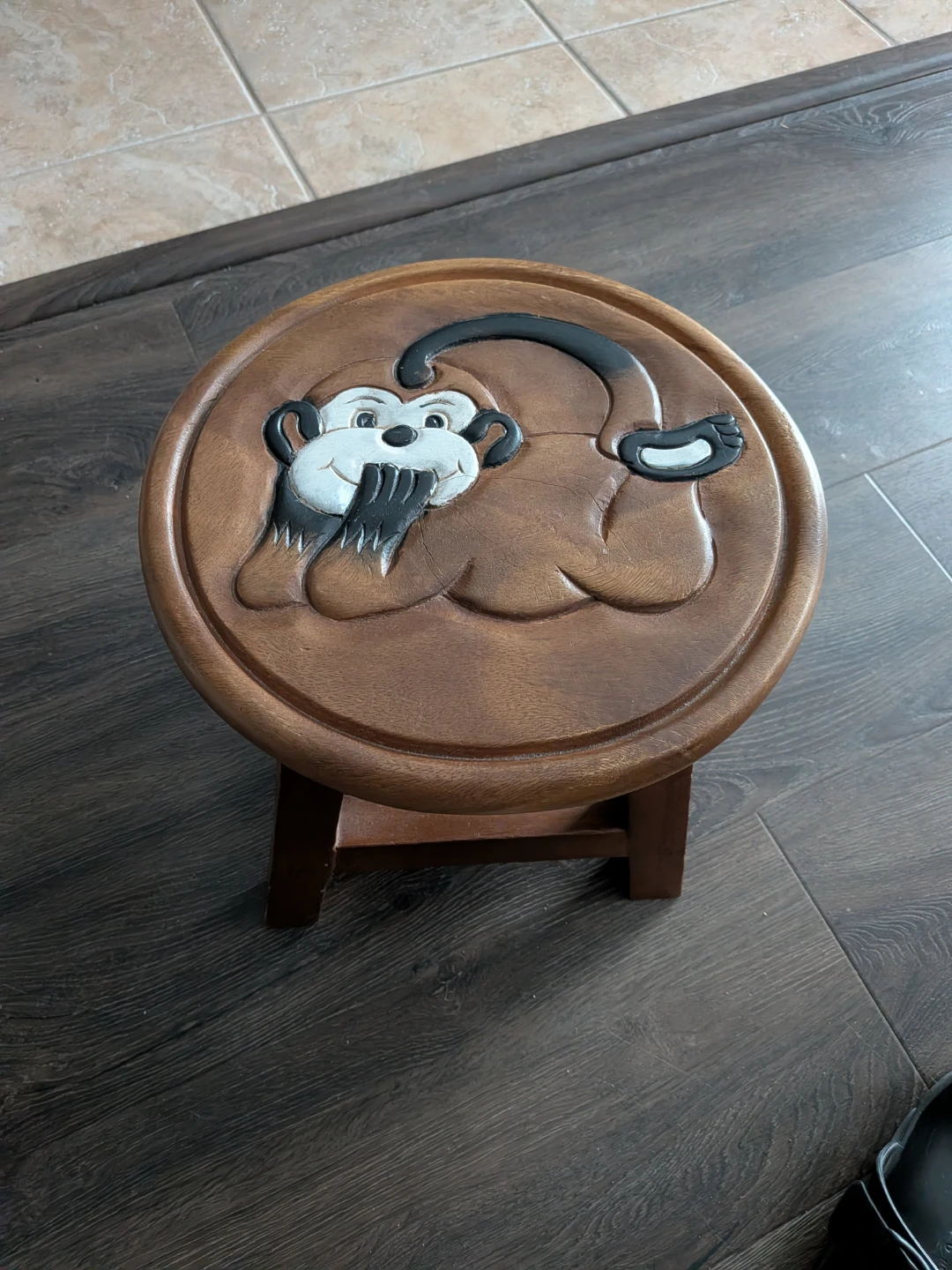 Wooden Monkey Wall Hook and stool - photo 2