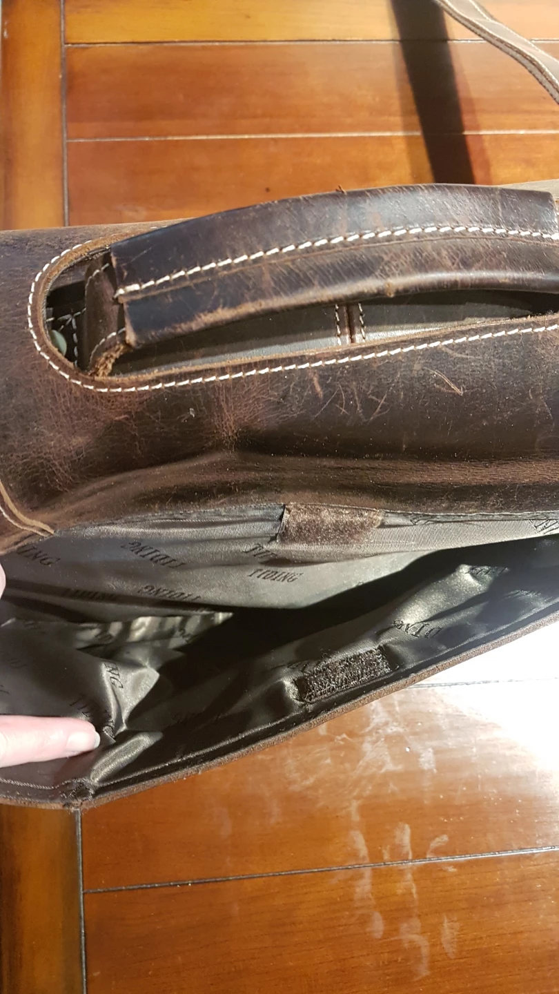 Tiding Leather Messenger Bag - photo 4