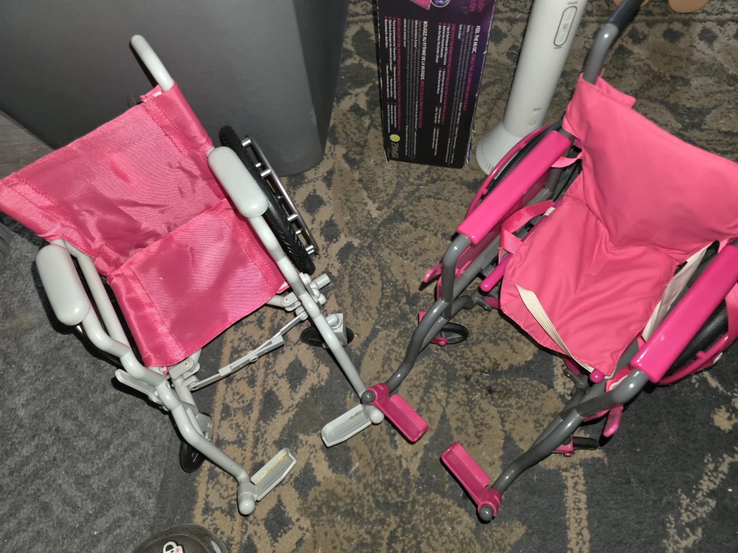 Doll Wheelchairs Set - Pink