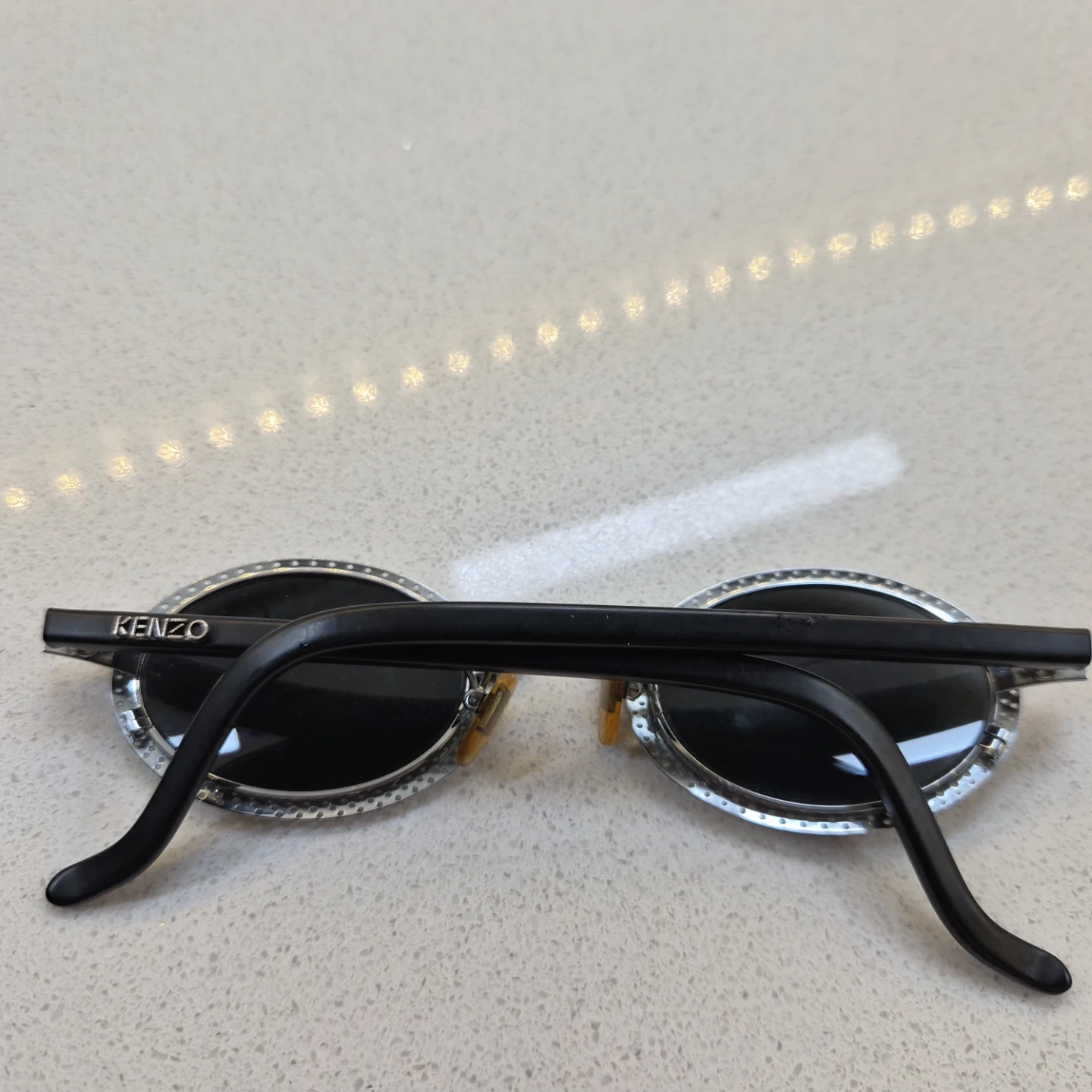 Sunglasses x 4 - photo 2