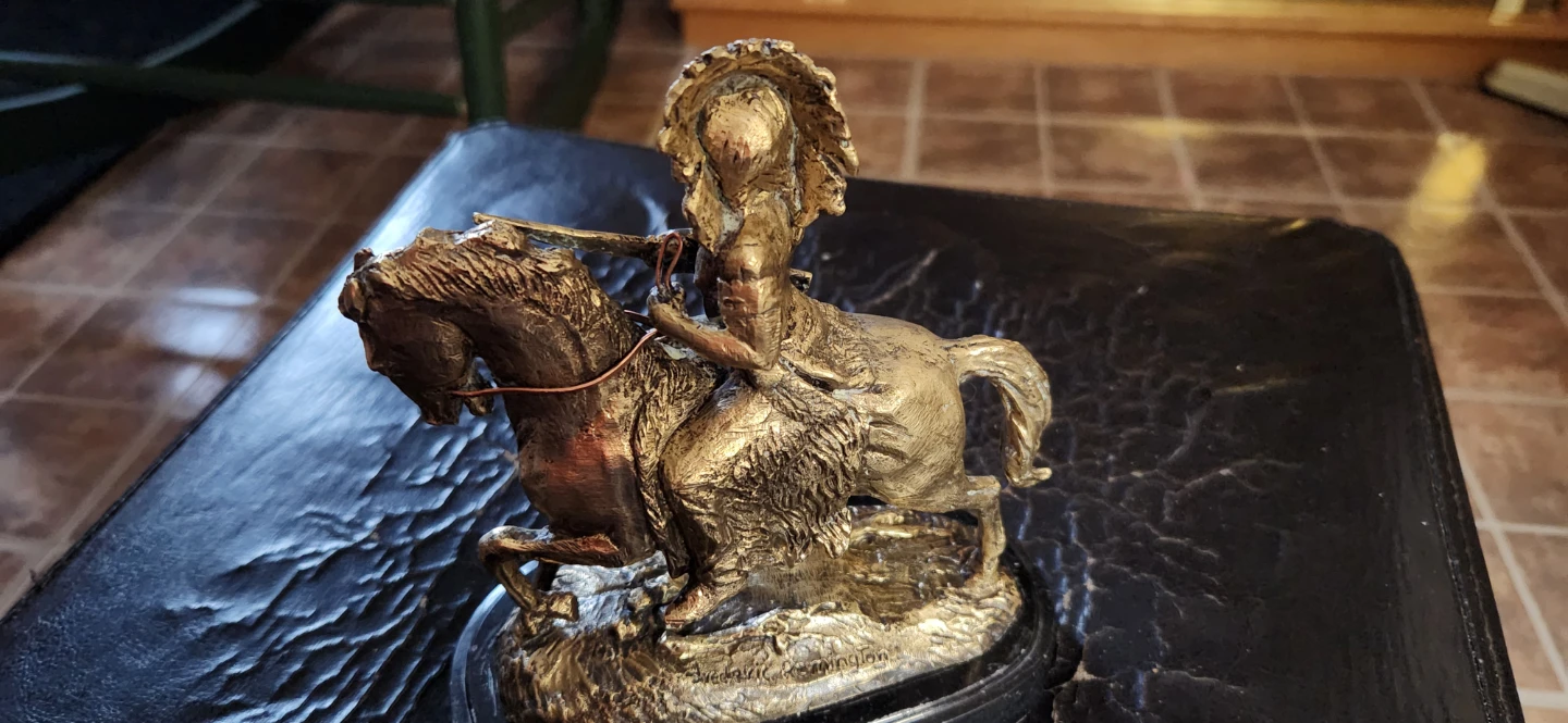 Native American Warrior on Horseback Figurine - photo 4