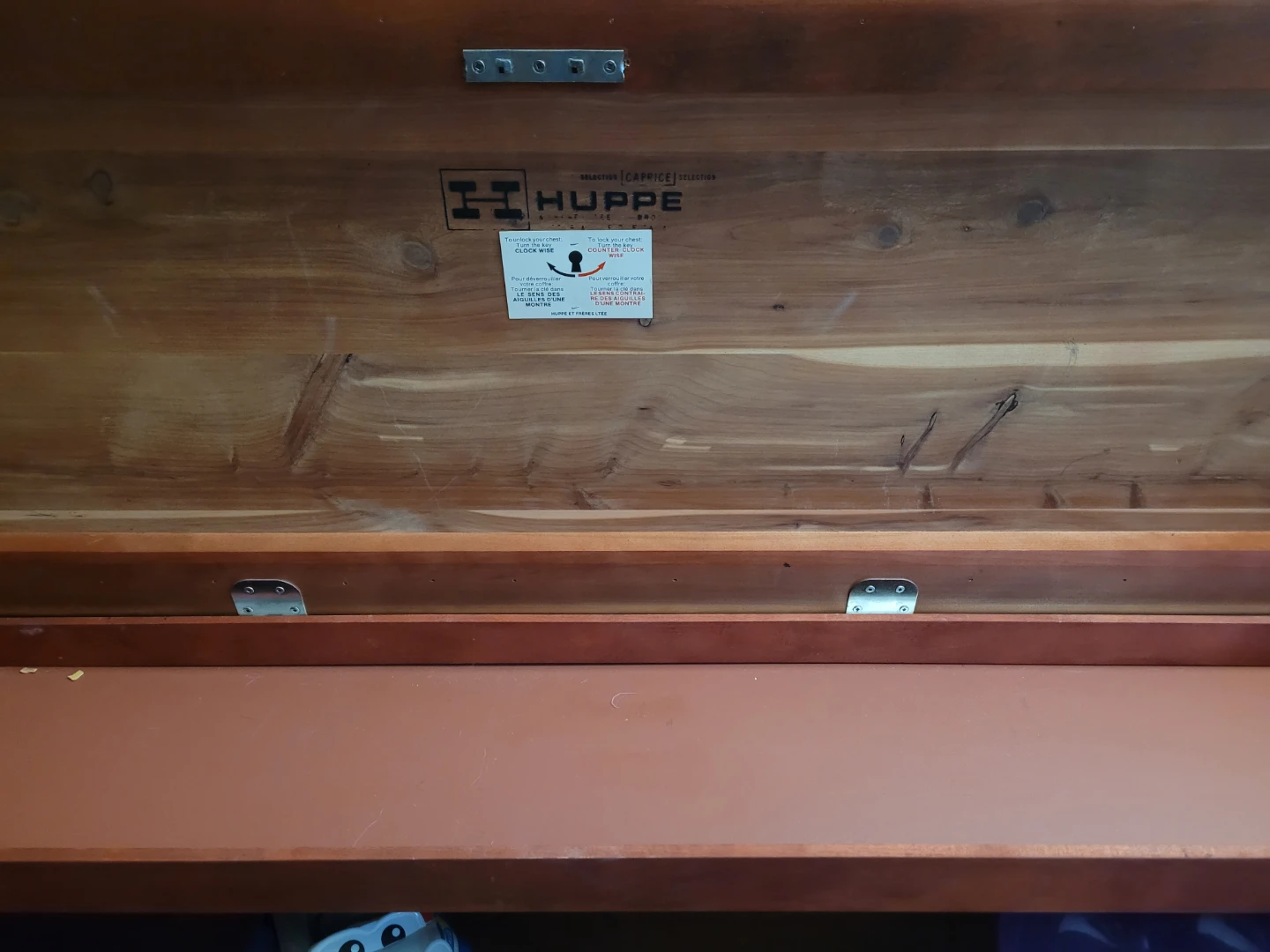 Huppe Cedar Hope Chest - photo 5