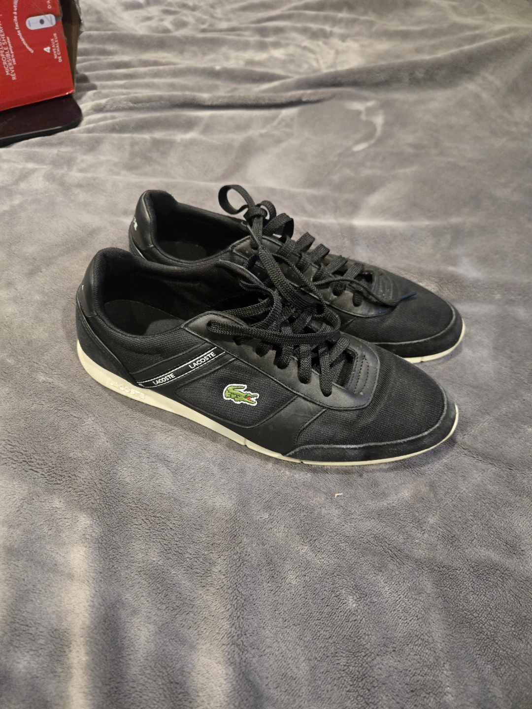 FREE DELIVERY!! Like New men's Lacoste Shoes sz 10 $70
