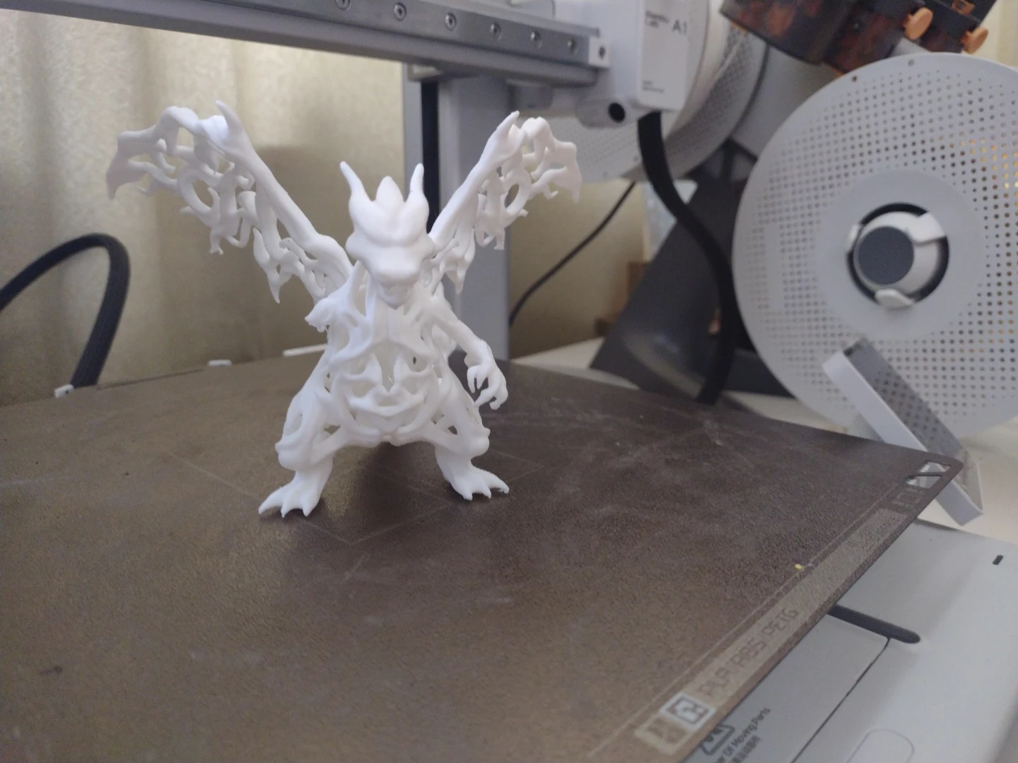 3D Printed White  charzard - photo 2