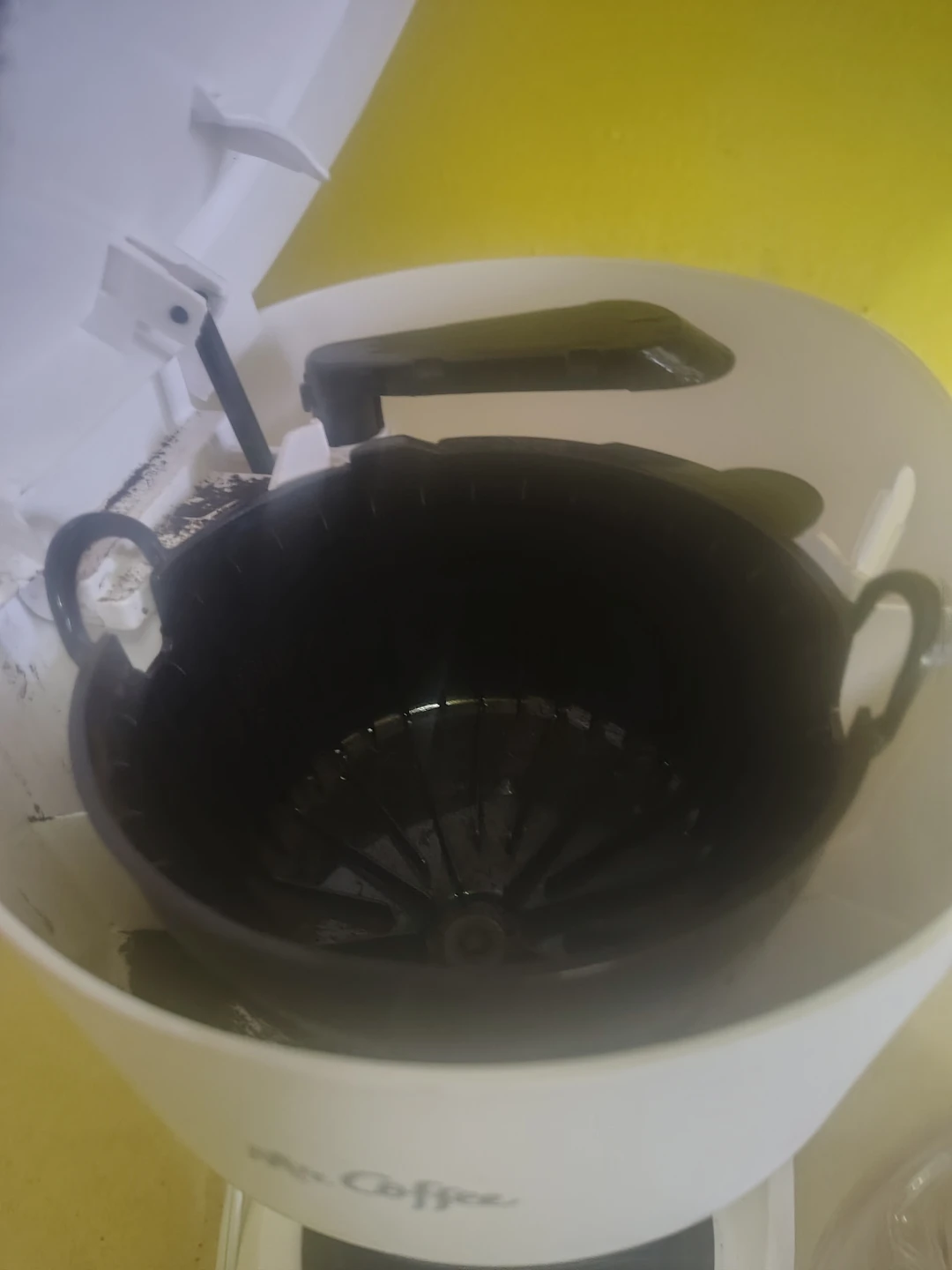 Mr. Coffee 12-Cup Coffee Maker - photo 4