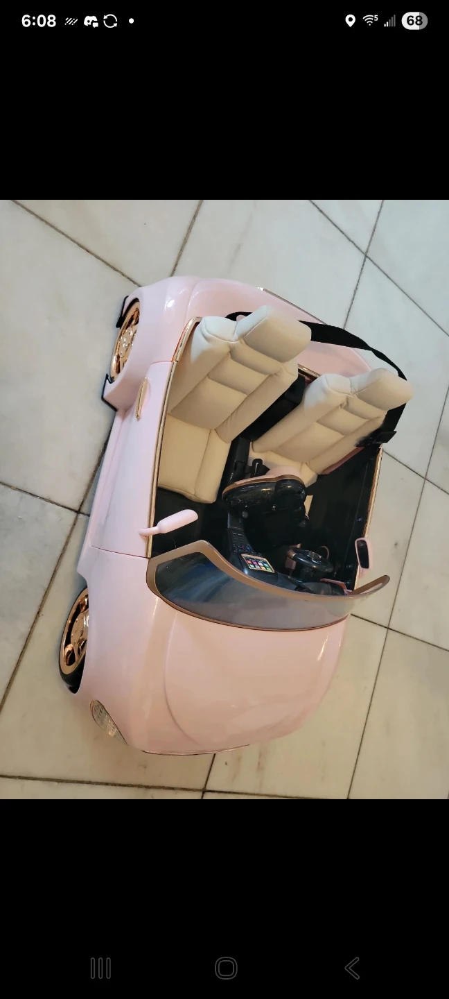 American Girl Pink Convertible Ride-On Car with Remote - photo 2