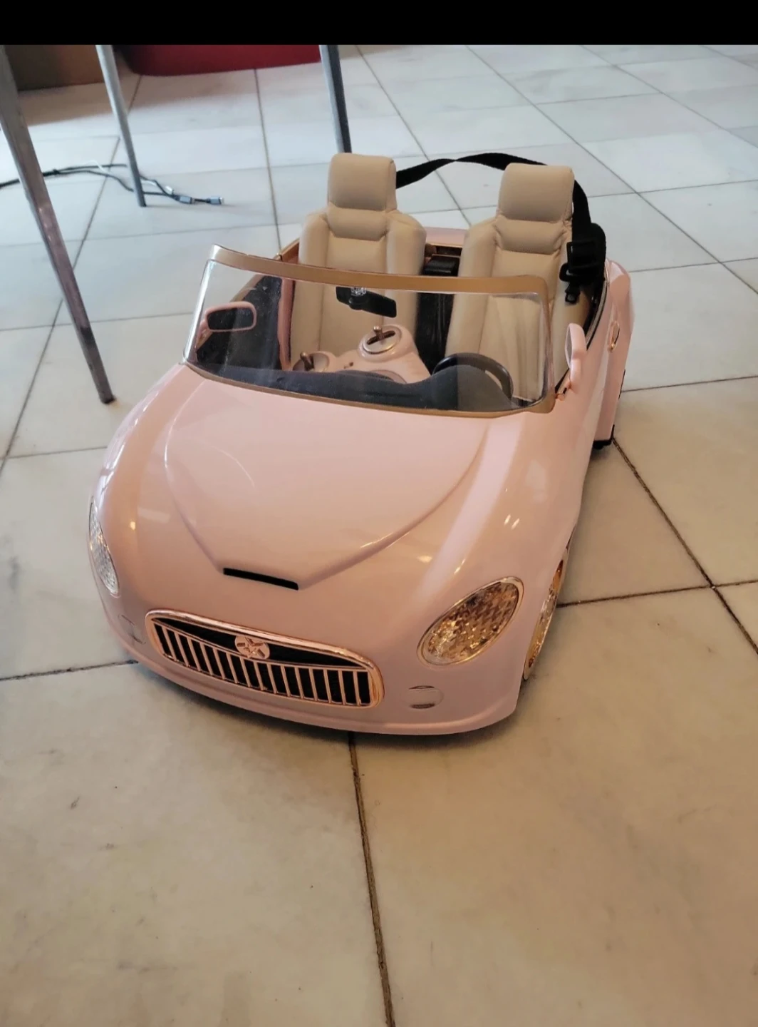 American Girl Pink Convertible Ride-On Car with Remote - photo 5