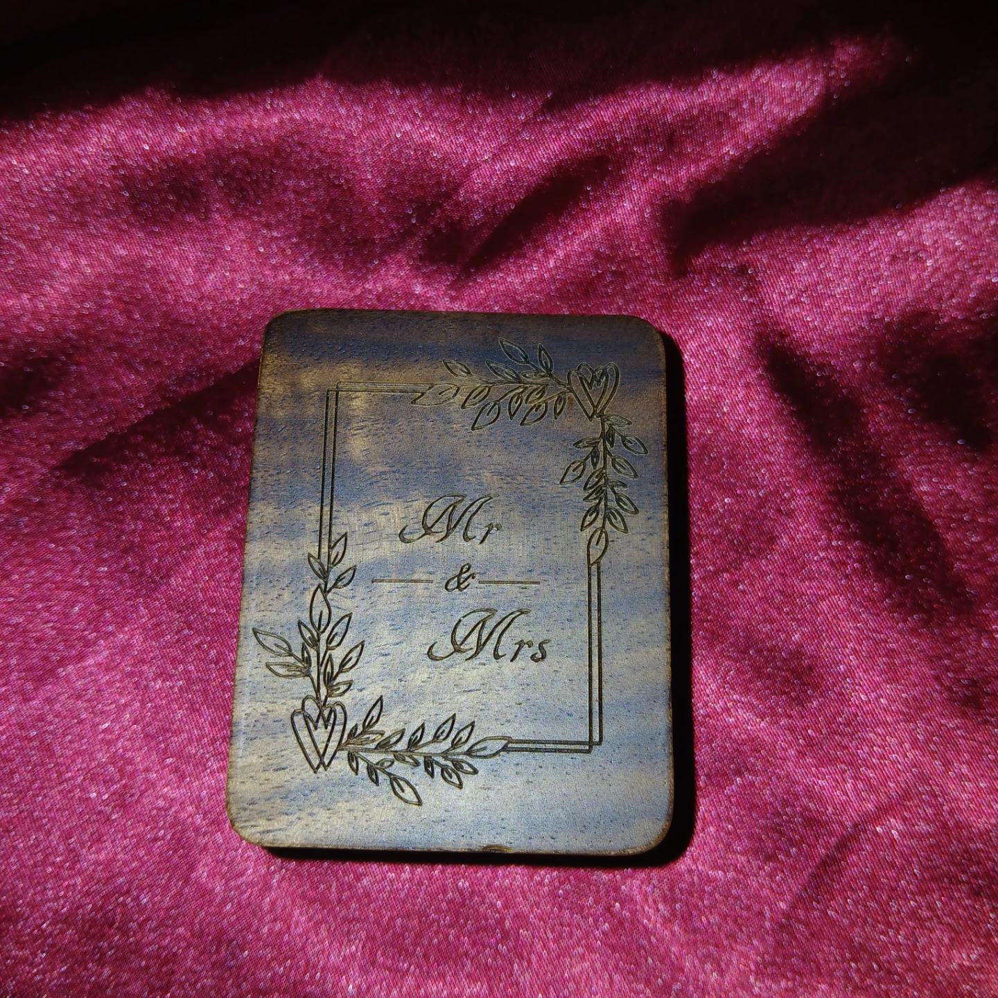Wooden "Mr & Mrs" Ring Box