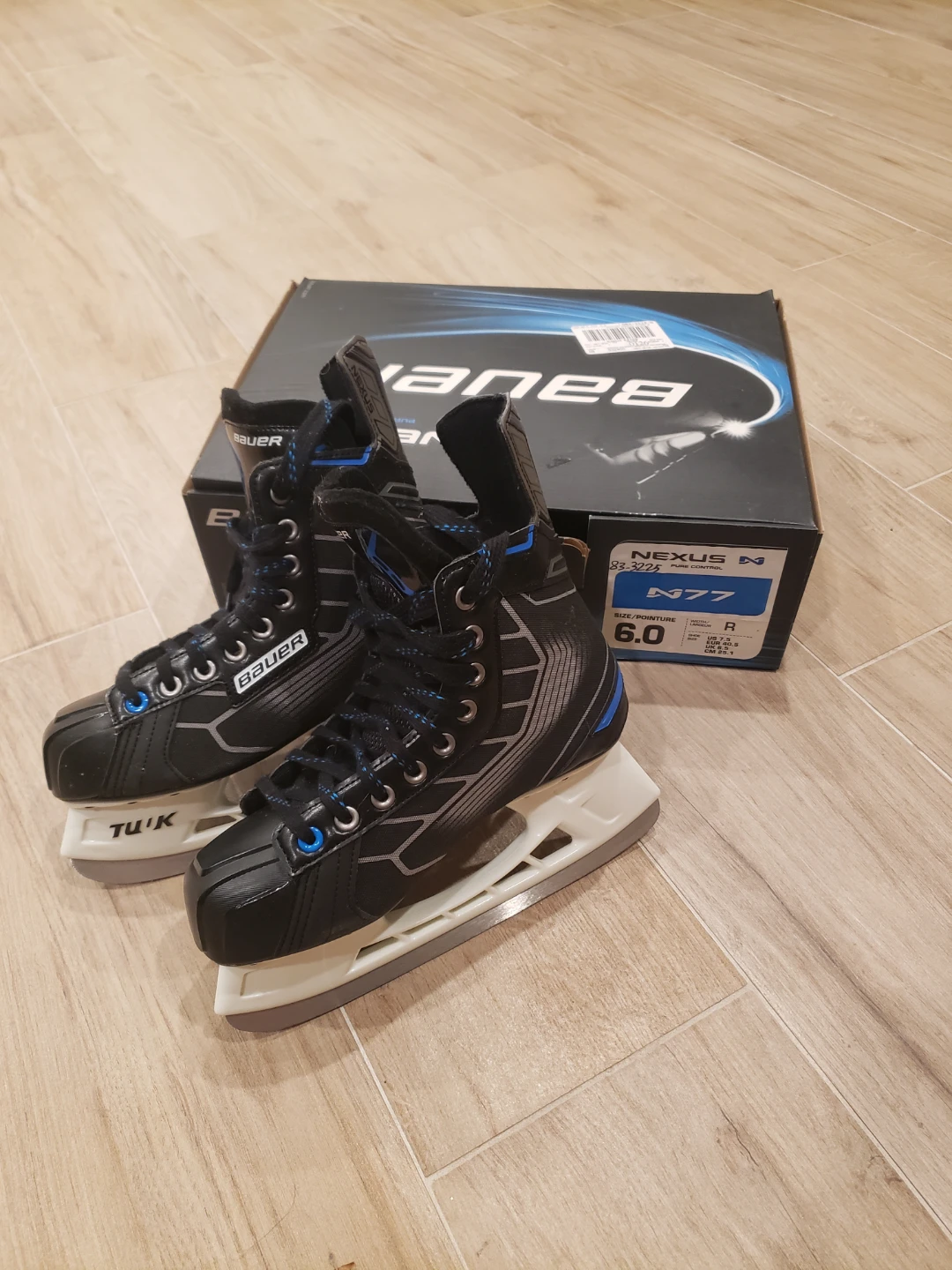 Bauer Nexus N77 Hockey Skates - Size 6.0