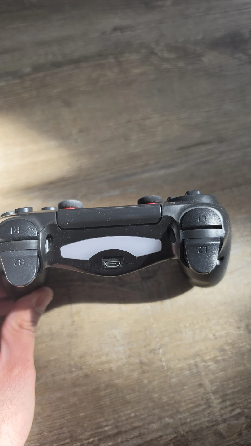 Wireless Game Controller for PS4 - photo 4