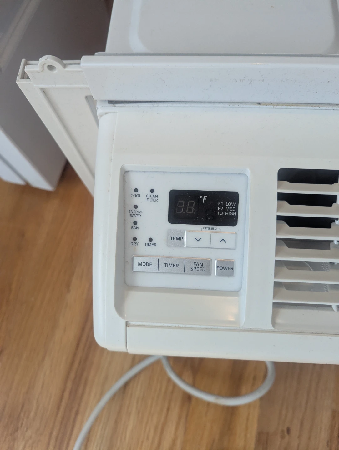 LG LW6017R Window Air Conditioner - photo 2