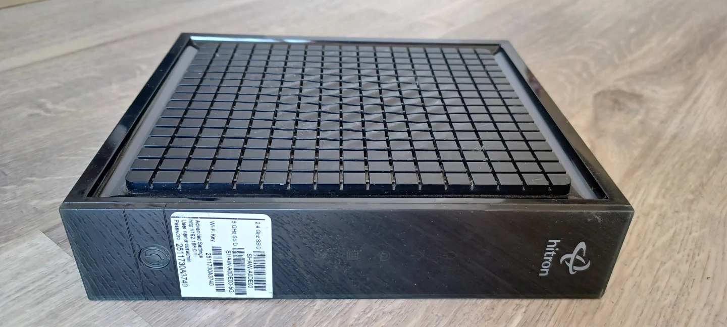 Hitron CGNM-2250 Wi-Fi Router/Modem (Shaw) - photo 2