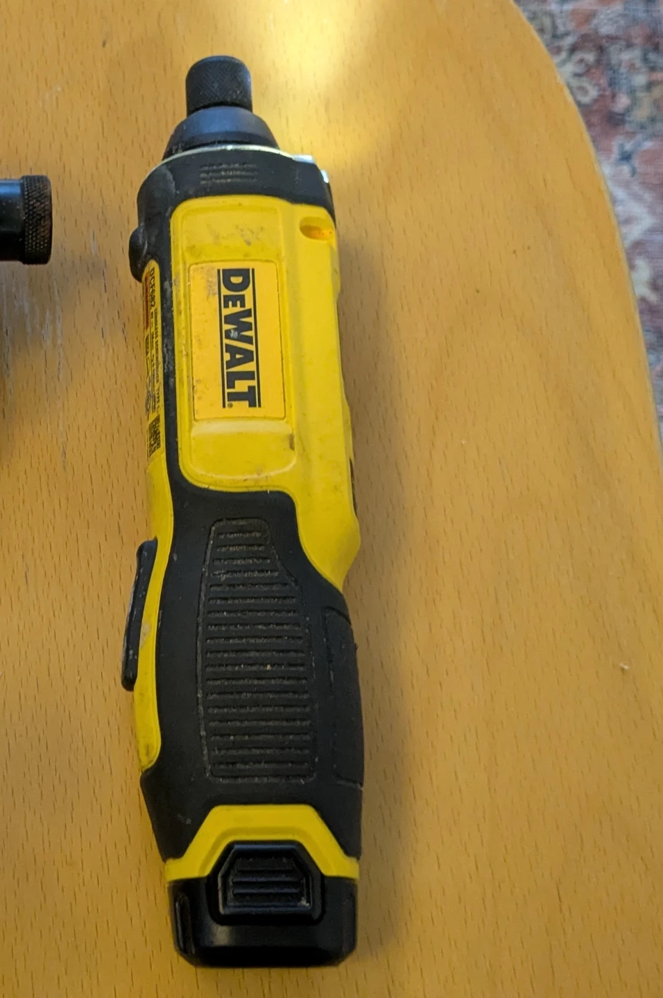 DeWalt Gyroscopic Screwdriver with 8V MAX Battery - photo 3
