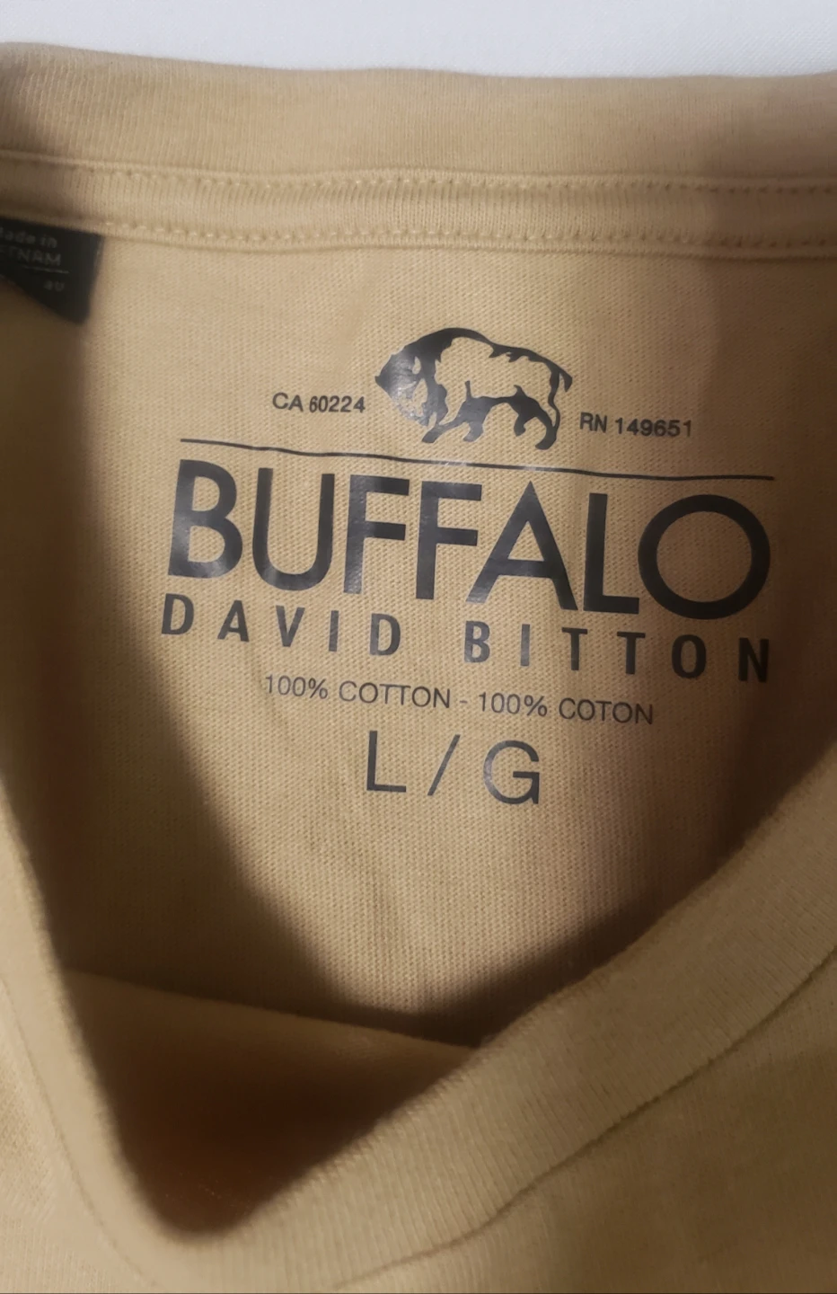 Brand new Men's Buffalo Tshirt Size L/G - photo 2