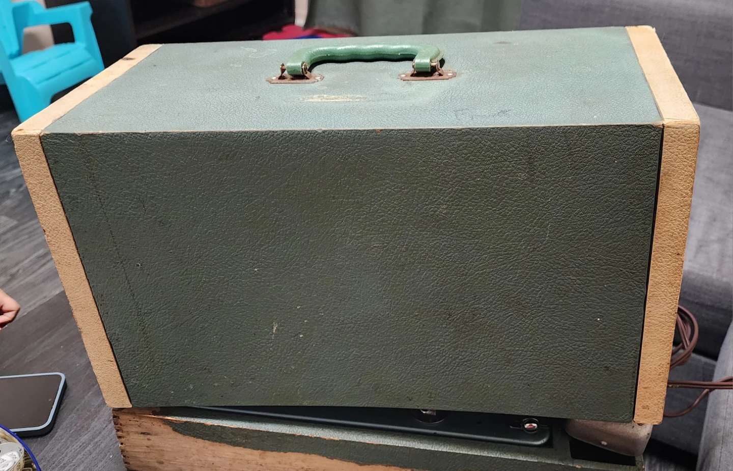 Domestic Sewing Machine - photo 5
