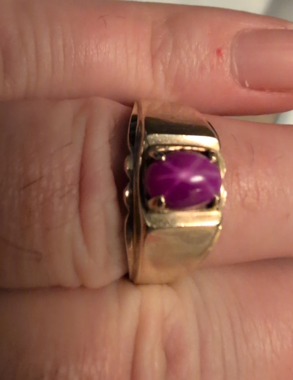 10K Gold Star Ruby Ring - photo 2