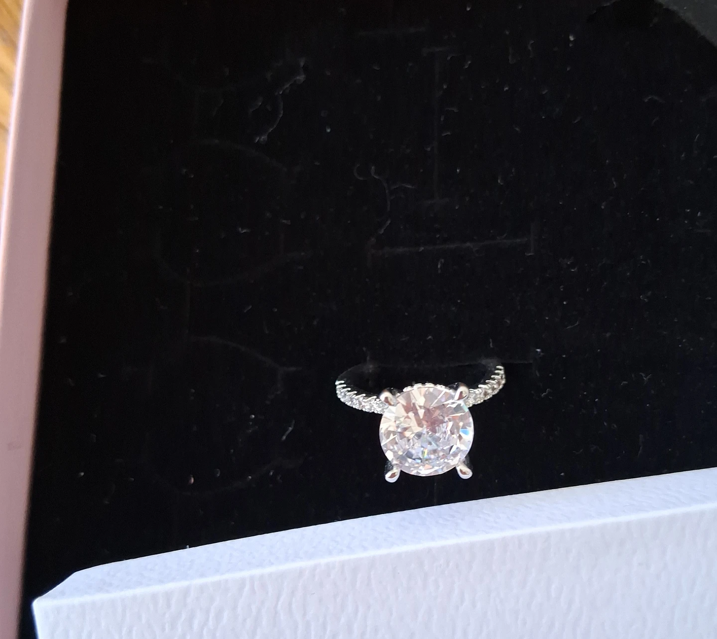 Sparkling Ring with Large Center Stone🧡 - photo 2