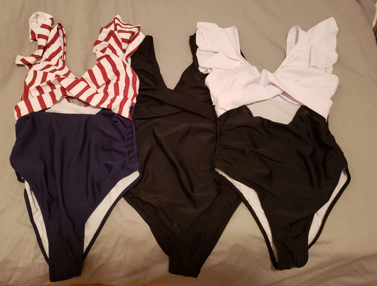 Brandnew lot Swimsuits.small size.take all for $20