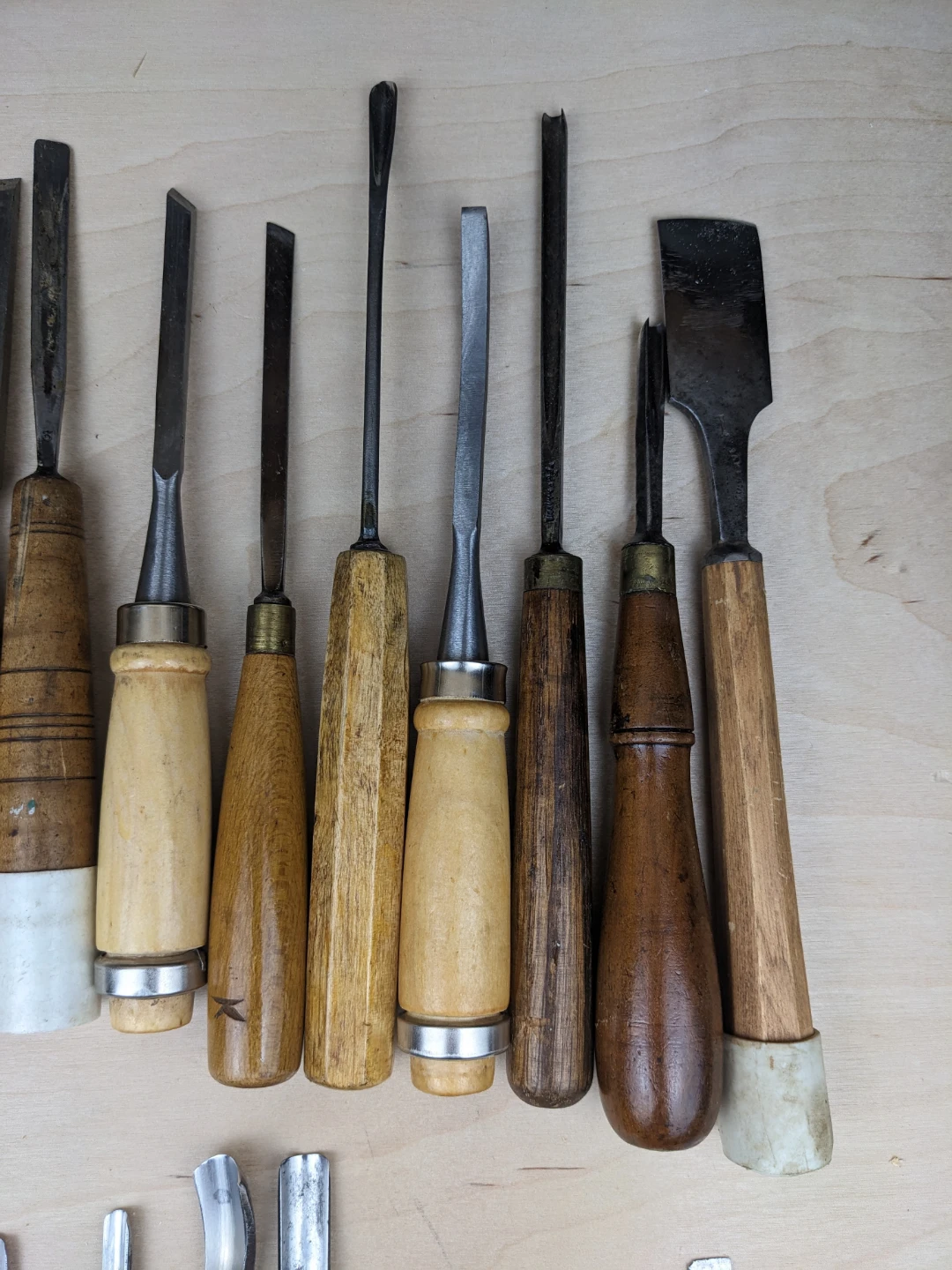 30 Wood Carving Gouges and Chisels - photo 4