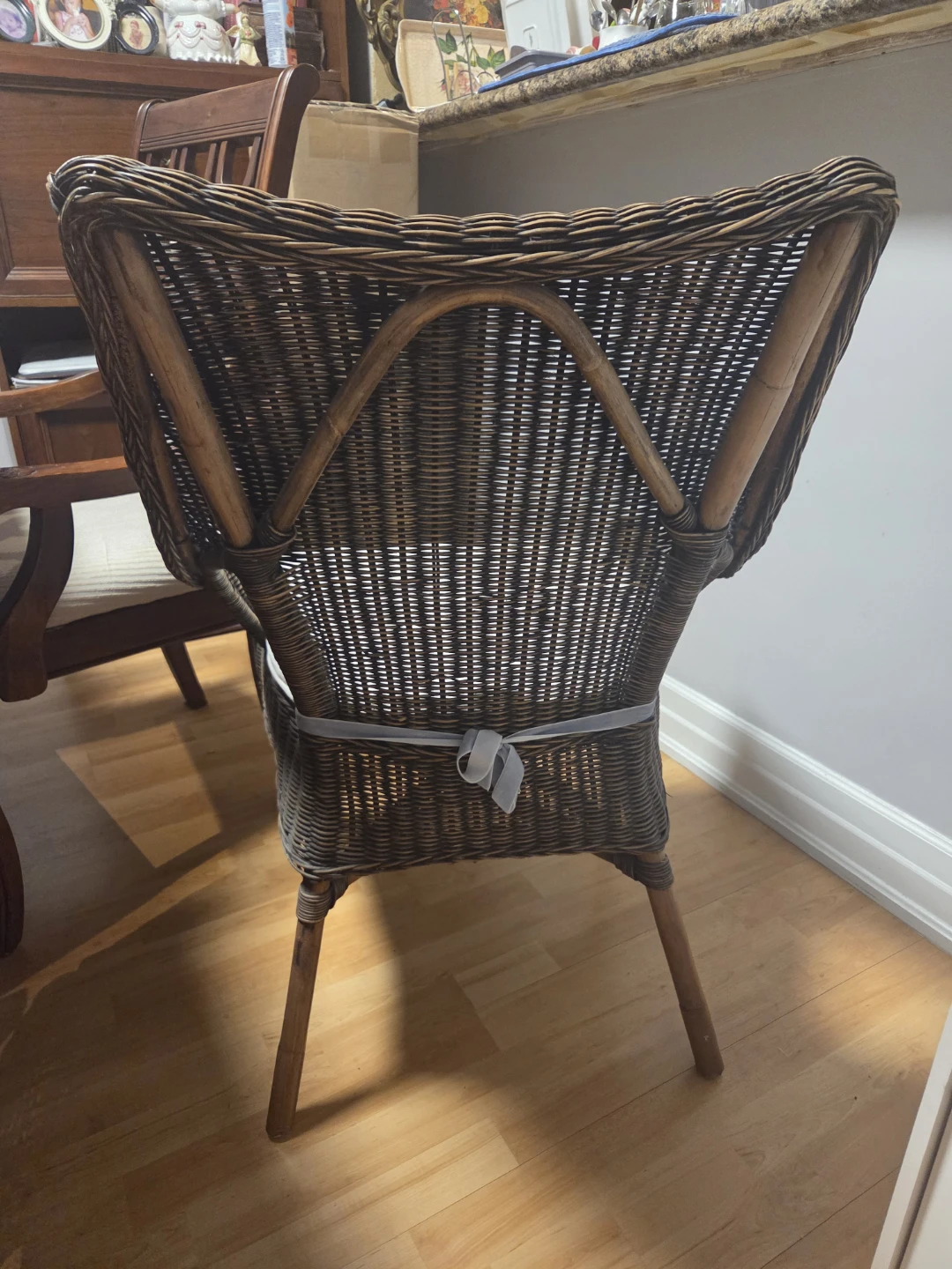 Wicker Accent Chair with White Cushion - photo 4