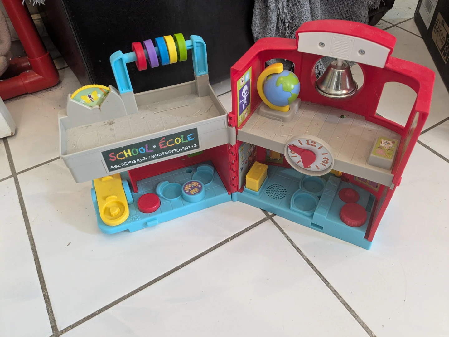 Fisher-Price Little People Schoolhouse - photo 4
