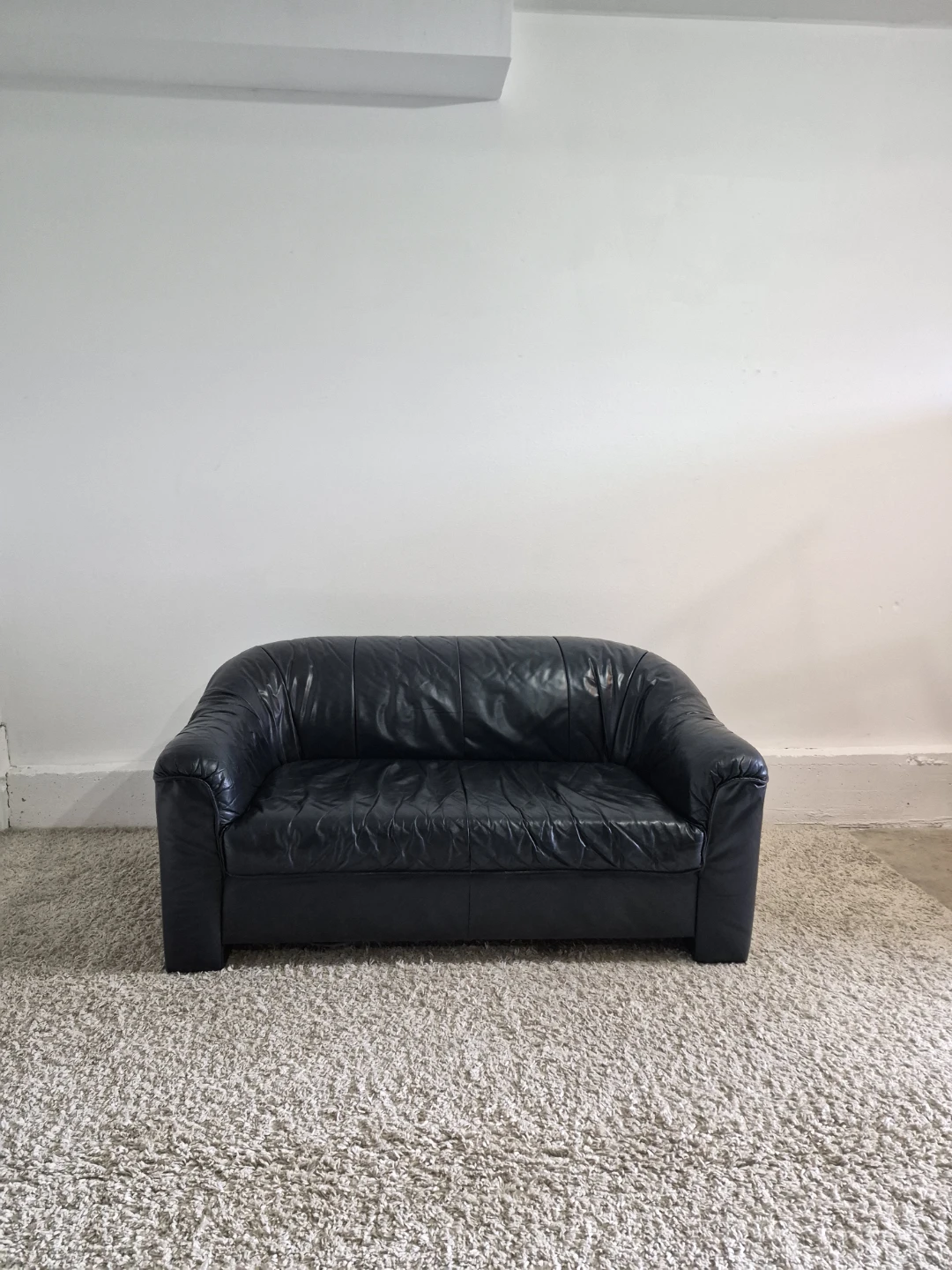 Navy Blue Leather 2 Seater Loveseat Sofa Couch