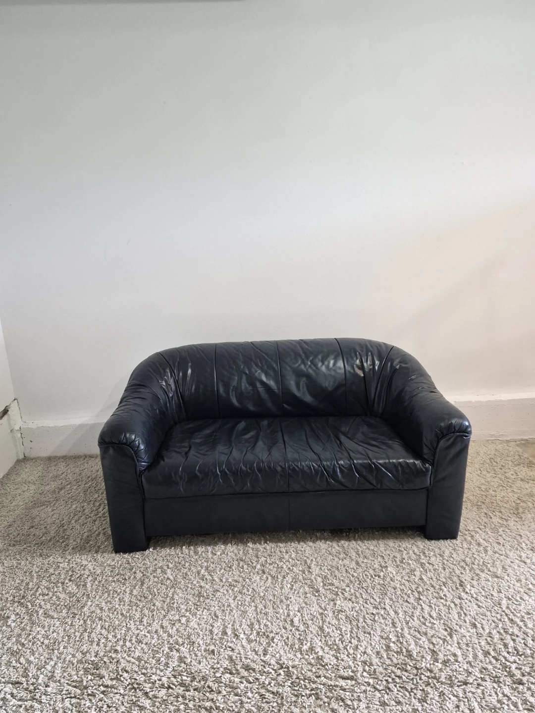Navy Blue Leather 2 Seater Loveseat Sofa Couch - photo 2