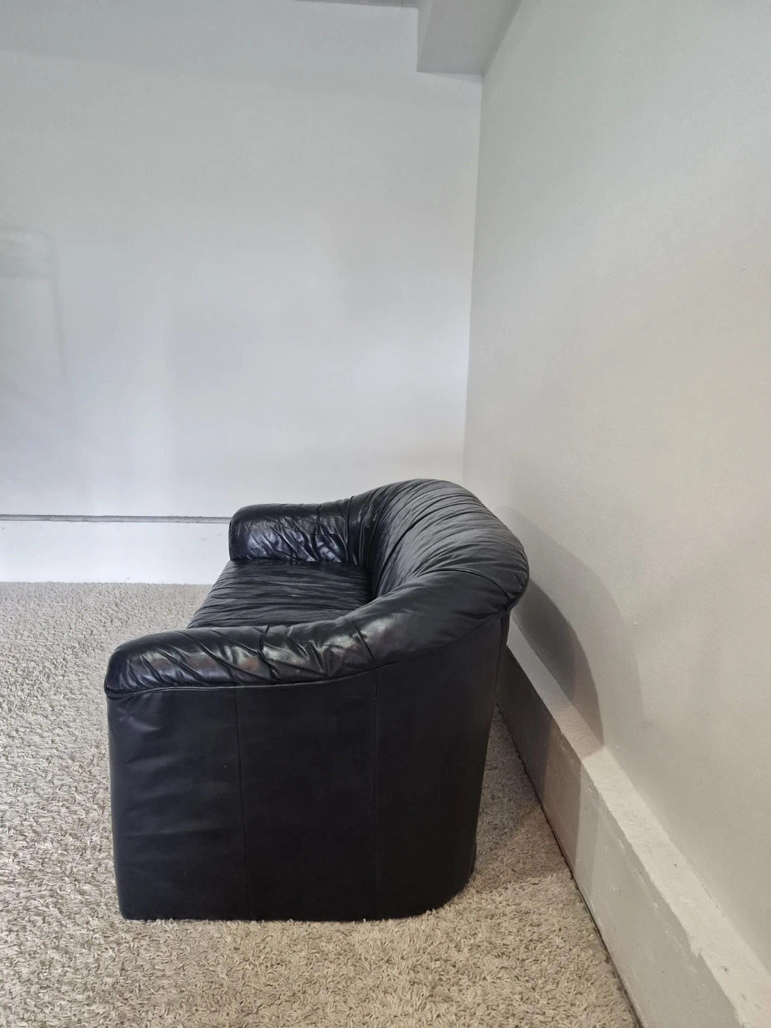 Navy Blue Leather 2 Seater Loveseat Sofa Couch - photo 4