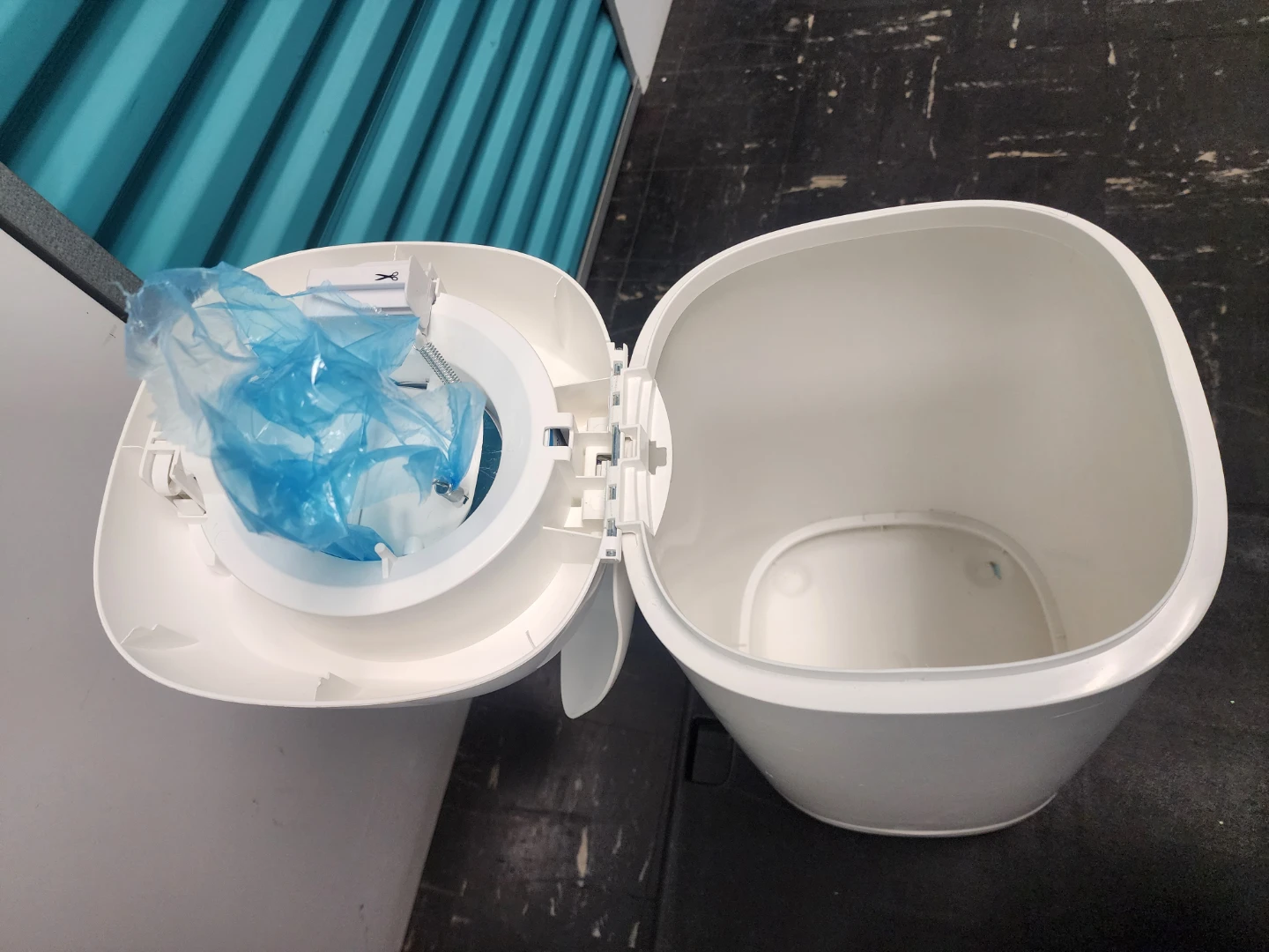 Playtex Diaper Genie Expressions Diaper Pail - photo 4